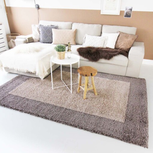 Tapis poils longs avec Bordure Shaggy Trend - taupe - sfeer