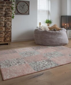 Tapis patchwork Factum - rose - sfeer