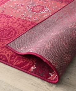 Tapis patchwork Factum - rouge - close up vouw