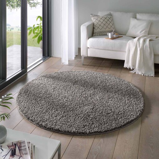 Tapis Rond poils longs Classic - gris foncé - sfeer