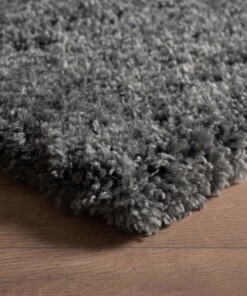 Tapis poils longs Cozy Shaggy - gris - close up hoek