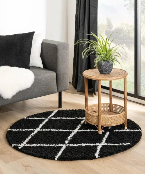 Tapis poils longs Rond losange Habitat - noir/blanc - sfeer