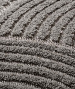 Tapis scandinave - Arc Curve gris clair - close up